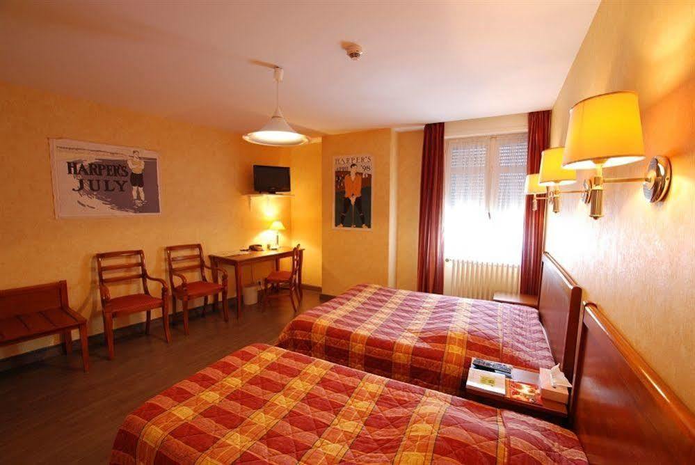 Du Commerce-restaurant Au Couteau Hotel 3*